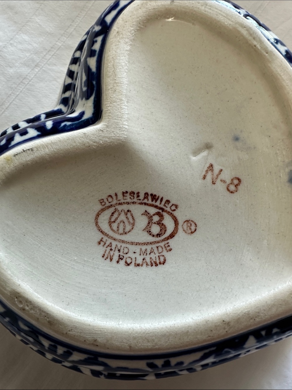 Boleslawiec Polish Gand Painted Ceramic Trinket Dish in Blue and Cream - Picture 3 of 6